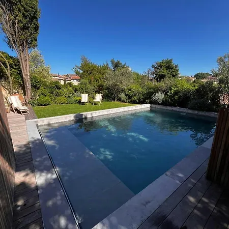 House With Pool, Jacuzzi And Sauna Near Avignon Ferienhaus Villeneuve-lès-Avignon