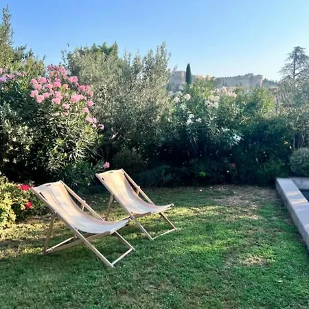 House With Pool, Jacuzzi And Sauna Near Avignon Nyaraló Villeneuve-lès-Avignon