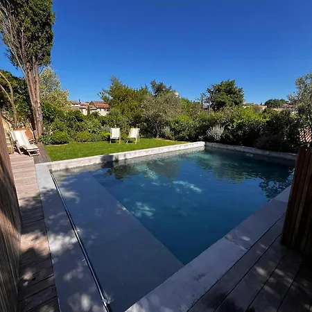 بيت للعطل House With Pool, Jacuzzi And Sauna Near Avignon *